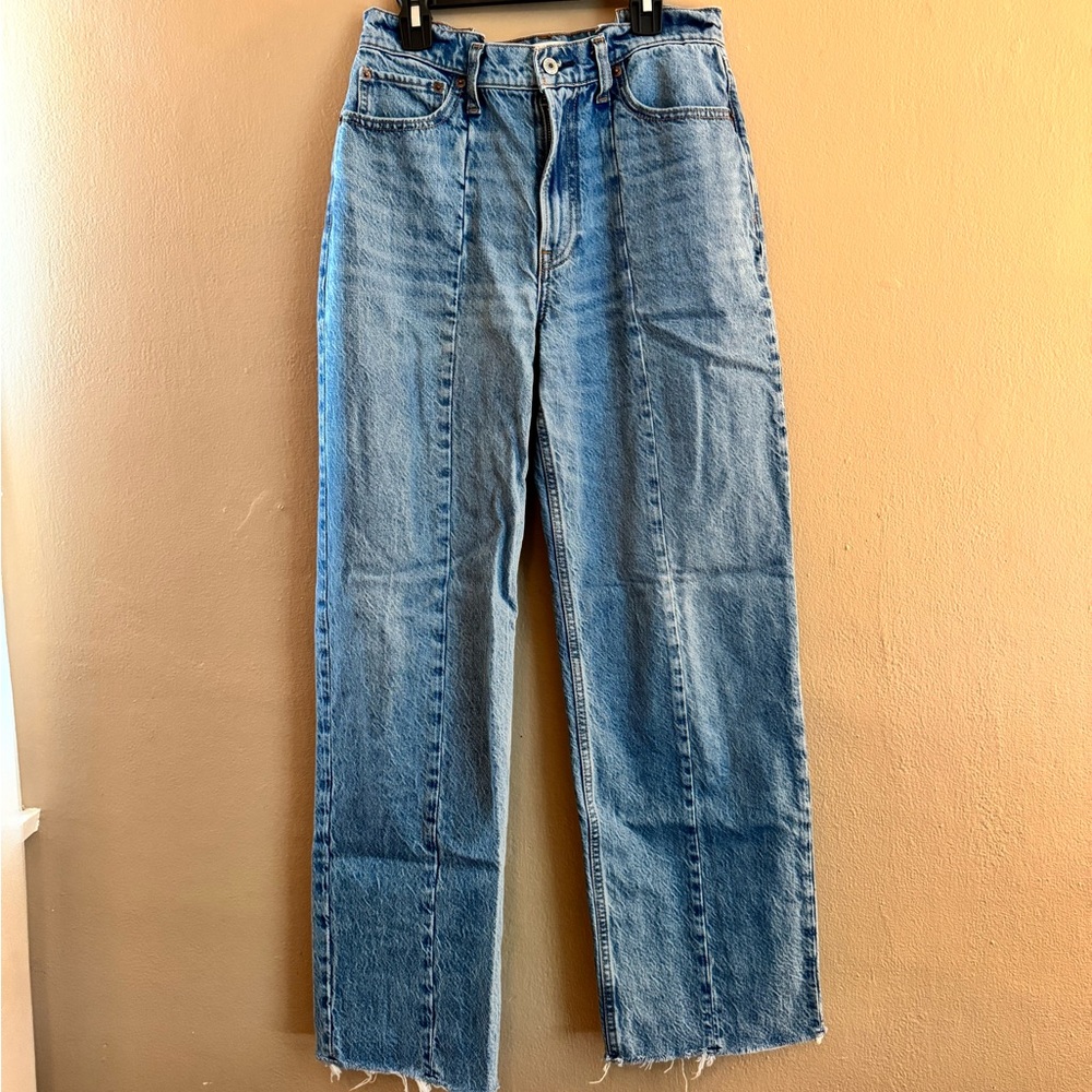 Abercrombie High- Rise Loose Jeans